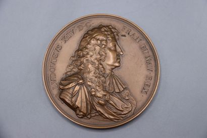 Lot de 6 médailles en bronze dont une au...