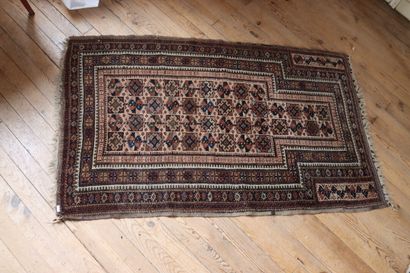 TAPIS
Afghan Beluch. Mid 20th century. Wool...