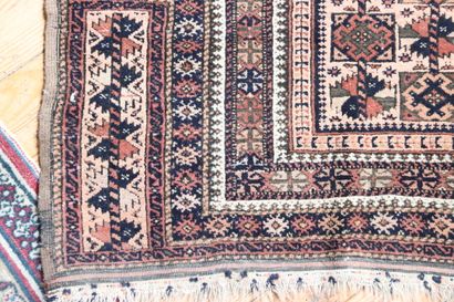 TAPIS
Afghan Beluch. Mid 20th century. Wool...