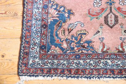 TAPIS
End Melayer. Iran. Mid 20th century....