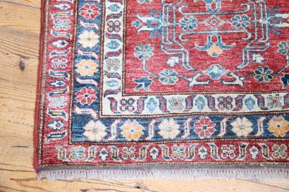 TAPIS
Kazak. South Caucasus. Around 1980....