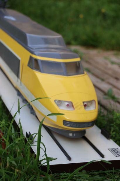 Maquette statique de la rame TGV 