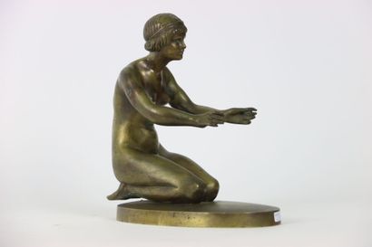 Gilded and chiseled bronze representing a...