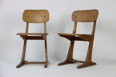 Casala desk in beech wood. 20th century work....