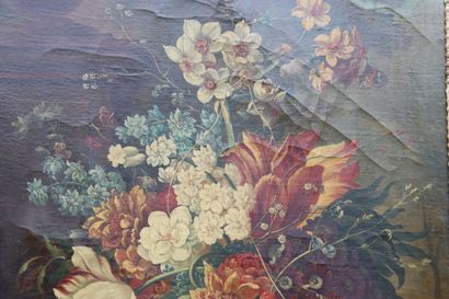 School of the XIXth century. Bouquet of flowers...
