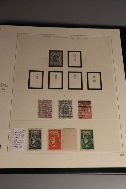 Important collection of FRANCE in Safe album....