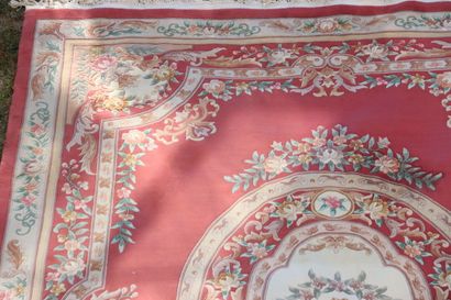 Carpet China Tien Sin. Dimensions: 400 x...