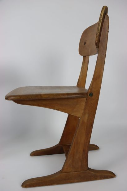 Casala desk in beech wood. 20th century work....