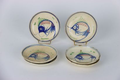 CHINA: Meeting of 6 ceramic bowls with fish...