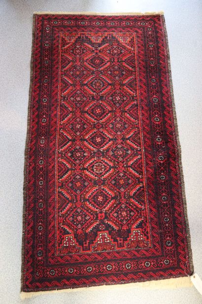 Tapis Beloutchistan. Iran. Vers 1975. Champ...