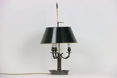 Lampe bouillotte en métal argenté à trois...