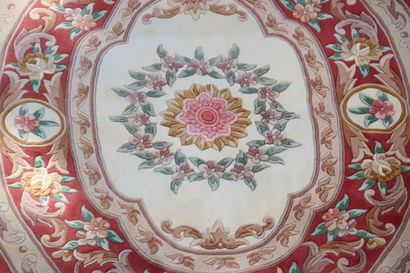 Carpet China Tien Sin. Dimensions: 400 x...