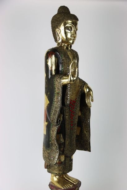 ASIE. Buddha debout.
ASIA. Wooden subject...