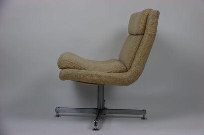 GEOFFREY HARCOURT. (In the taste). Seat with...