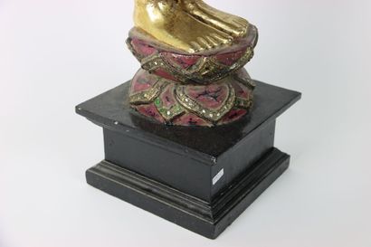 ASIE. Buddha debout.
ASIA. Wooden subject...