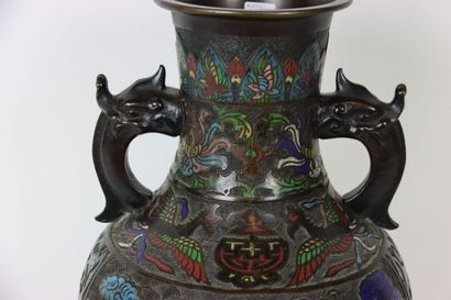 CHINA: Large cloisonné enamel base vase with...