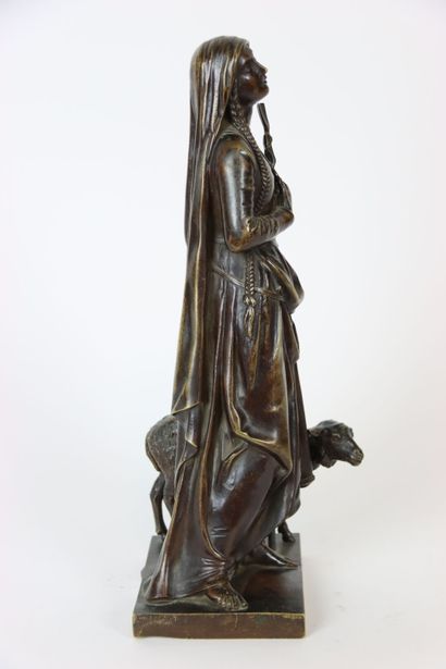 Bronze with brown patina, sculpture representing...