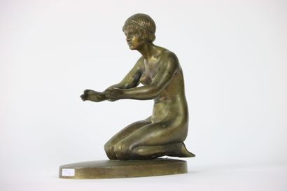 Gilded and chiseled bronze representing a...