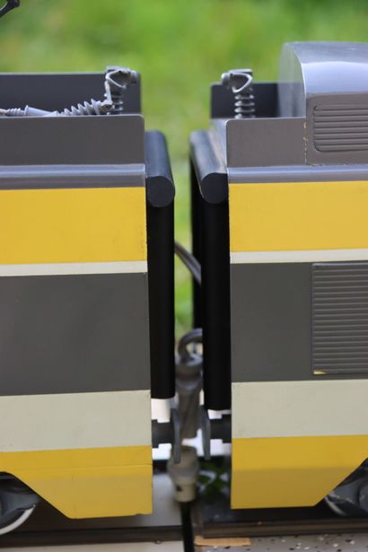 Maquette statique de la rame TGV 