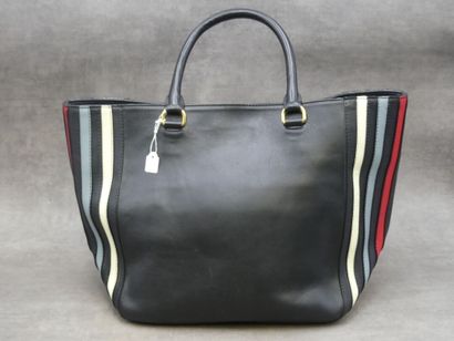 SONIA RYKIEL. Sac à main en cuir noir et...
