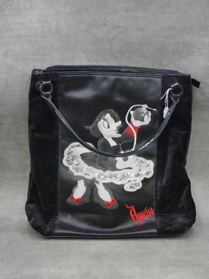 Réunion d'un sac Disney en velours et tissu...