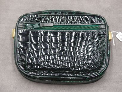 RODO. Pochette accessoire en croco vert,...