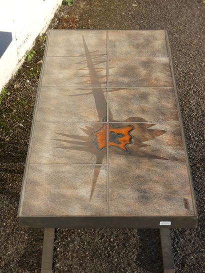 Dans le goût de Roger CAPRON. Table basse...