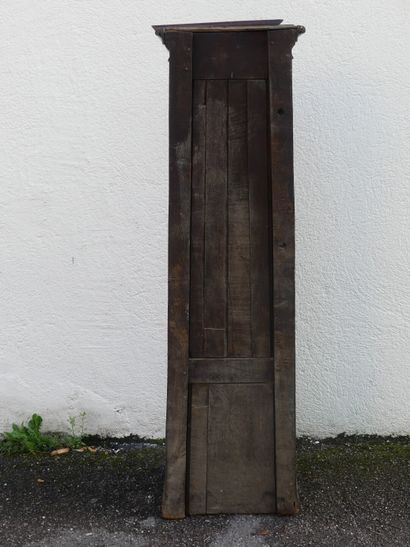 Partie inférieure d'horloge mise en étagère...
