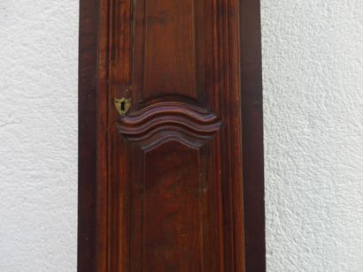 Partie inférieure d'horloge mise en étagère...