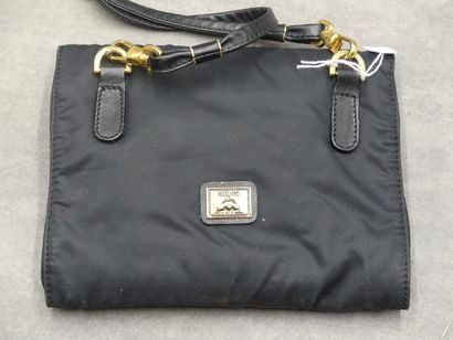 MOSCHINO. Petit sac/pochette en tissu avec...
