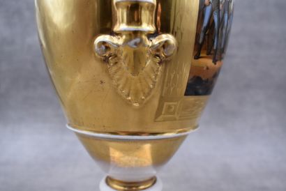 Paire de vases balustres
Paire de vases balustre...