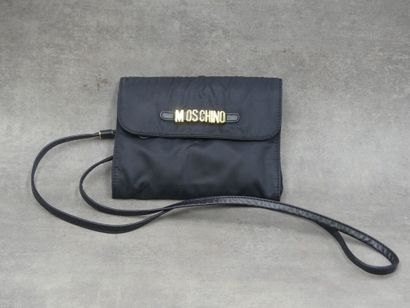 MOSCHINO. Petit sac/pochette en tissu avec...