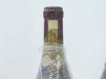 3 bouteille de CHATEAUNEUF DU PAPE, 1985,...