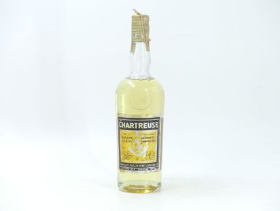 1 bouteille de CHARTREUSE TARRAGONE 	JAUNE,...