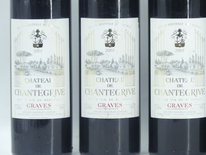 6 bouteilles de GRAVES, 2001, CHÂTEAU CHANTEGRIVE.





Sur...