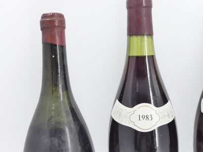 4 BOURGOGNES 
1 bouteille de CHAMBERTIN,...