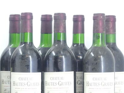 12 BORDEAUX
5 bouteilles de HAUT MEDOC, 1987,...