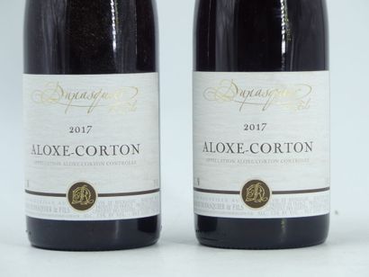 2 bouteilles de D'ALOXE CORTON, 2017, DUPASQUIER...