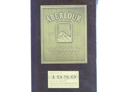 1 bouteille de SCOTCH WHISKY 22 YEARS 	1980...