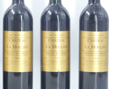 6 bouteilles de MOULIS EN MEDOC, 1998, CHÂTEAU...