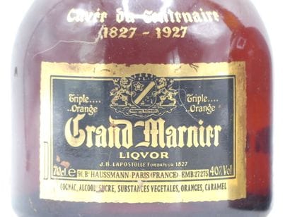 2 bouteilles de GRAND MARNIER ANNEES 70,...