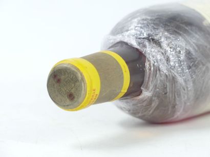 1 bouteille de SAUTERNE, 1966, Château YQUEM....