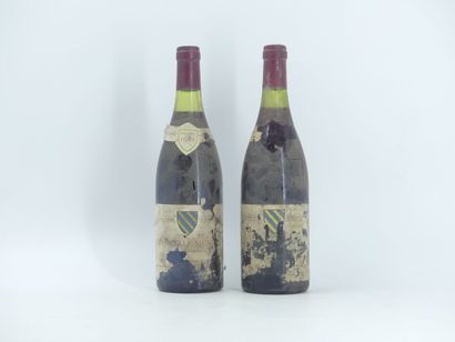 2 CHAMBOLLE MUSIGNY 1982.
2 bottles of CHAMBOLLE...
