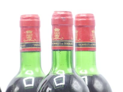 3 bouteilles de GRAVES 1979 CHÂTEAU PICQUE...