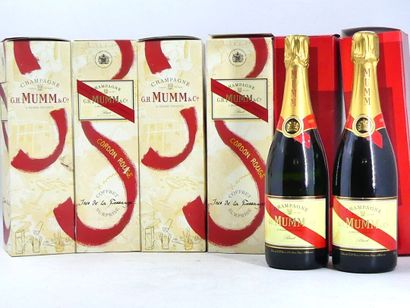6 CHAMPAGNE MUMM
4 bouteilles de CHAMPAGNE,...