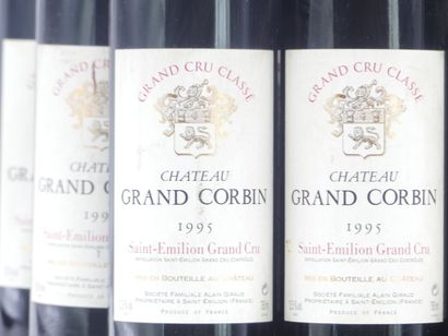12 bouteilles de SAINT EMILION GRAND CRU...