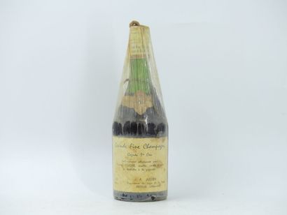 1 bouteilles de GRANDE FINE CHAMPAGNE, COGNAC...