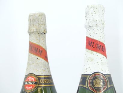 3 bouteilles de CHAMPAGNE, BRUT, MUMM, CORDON...