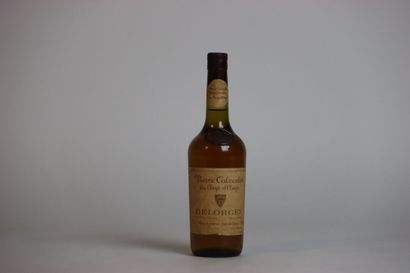 1 CALVADOS V.S.O.P
1 bouteille de CALVADOS,...