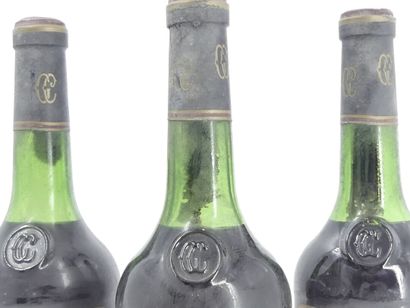 3 CHATEAU GRUAUD LAROSE 1974
3 bouteilles...